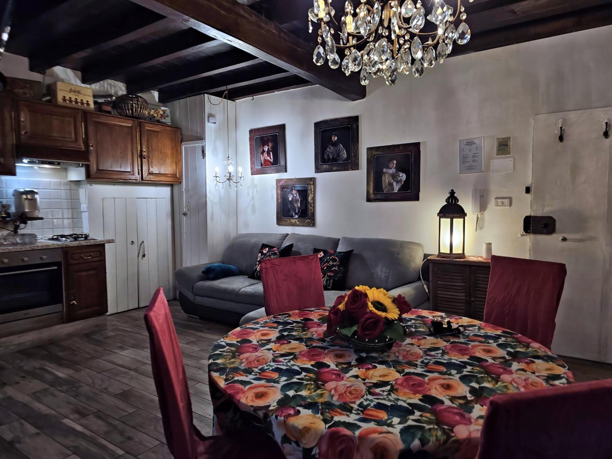 Residenza Saragozza Nuovo Stile Gipsy 2025 ! Apartment Bologna Exterior photo